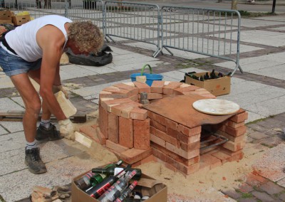 Building of the Glass Bottle Kiln